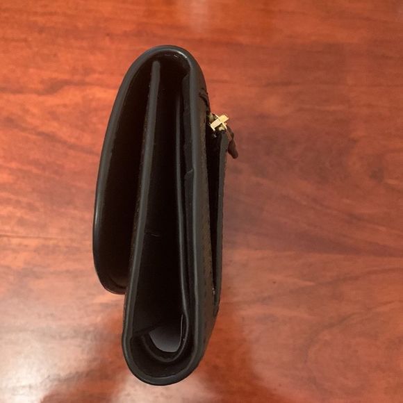 NWT authentic Coach Checkbook Wallet. Brown/black. New in the box. Matching purs - Picture 5 of 16